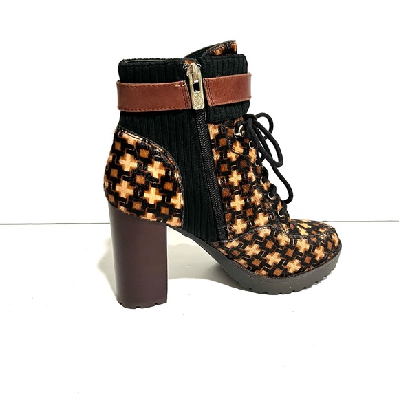 NWT New Antonio Melani Parton Calf Hair High Block Multi Heel Zip Ankle Boot 6.5 - Picture 4 of 13